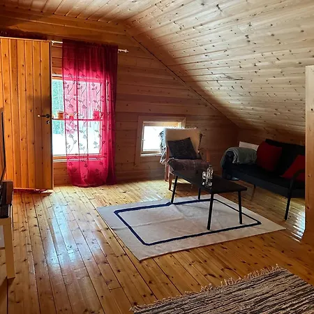 Lakeside Log Edith * ロヴァニエミ