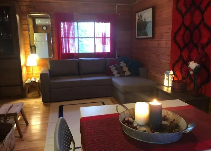 Lakeside Log Edith ロヴァニエミ